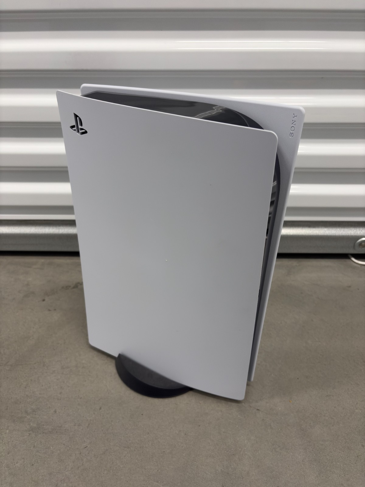 Used -Sony PlayStation 5 Disc Edition PS5 1TB White Console Gaming System Only