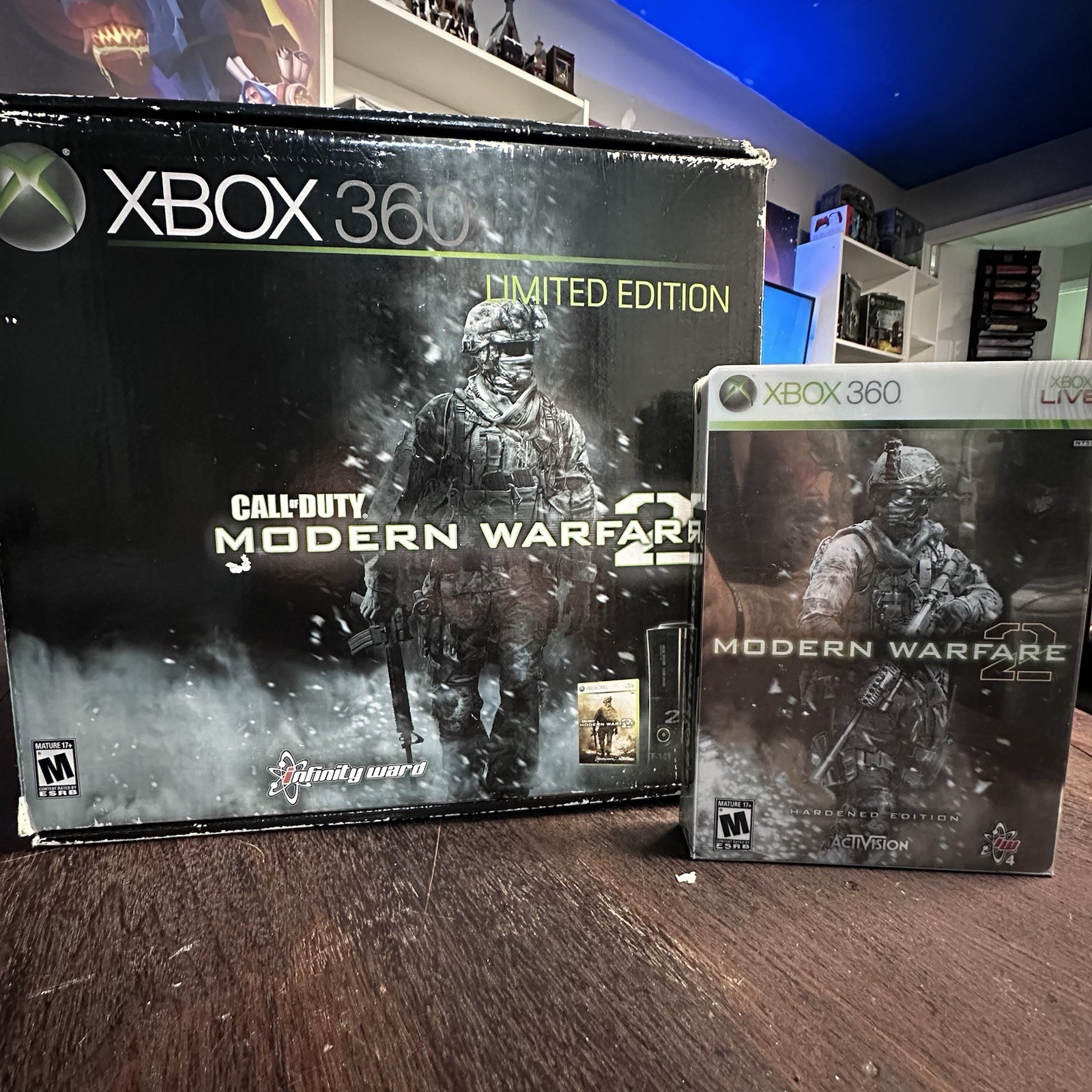 Xbox 360 Call Of Duty MW2 Limited Edition Console *Complete In Box*