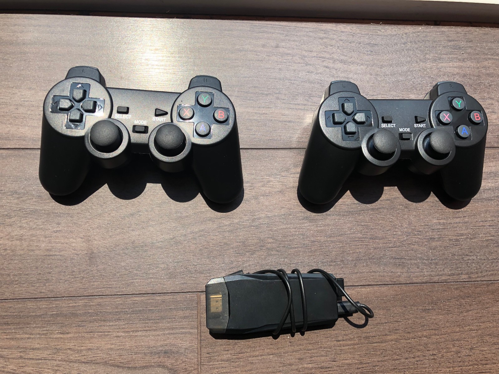 Gamepad Lite 4K Ultra HD Game Stick 32GB 2 Controllers 2.4G Wireless Controller