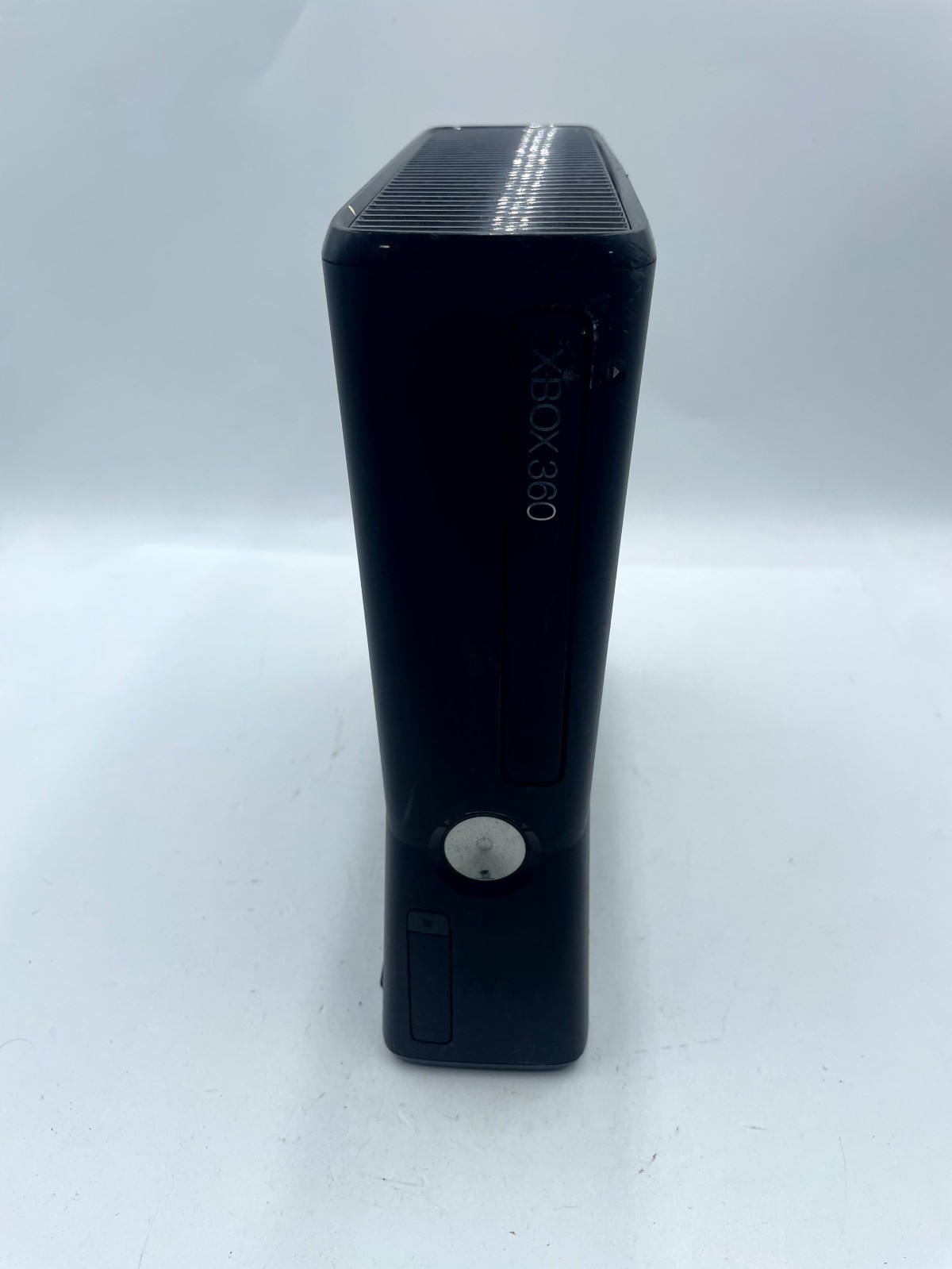 Microsoft Xbox 360 S 1439 Home Gaming Console Only Black HDMI & USB 2.0 Ports
