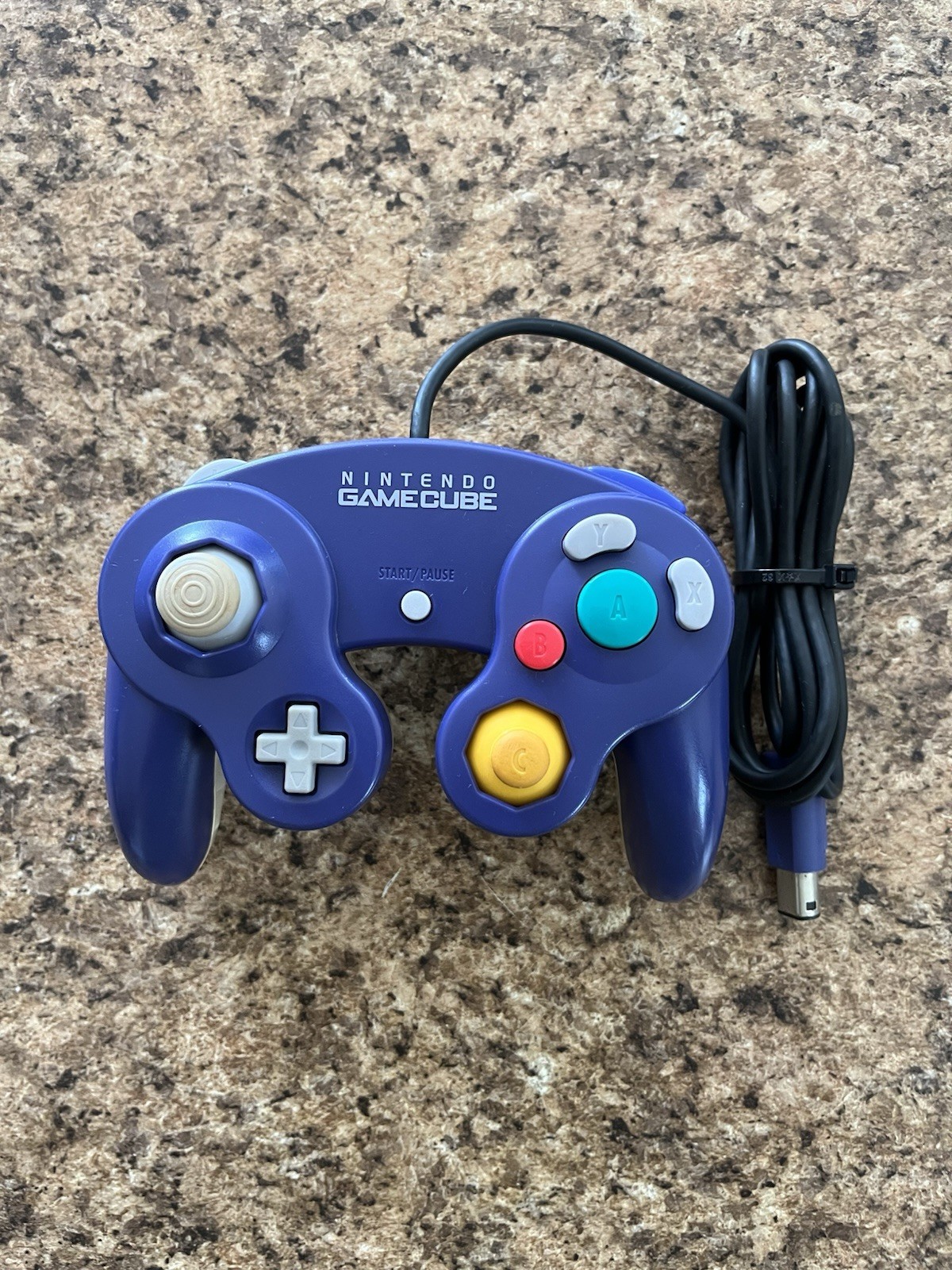 Nintendo GameCube Indigo Console Bundle (DOL-001) Green LED/Replaceable Battery