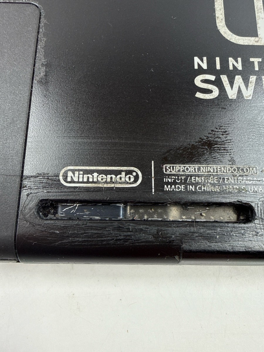 Nintendo Switch HAC-001 Console – Handheld System with Dock, HDMI & (MI1076377)