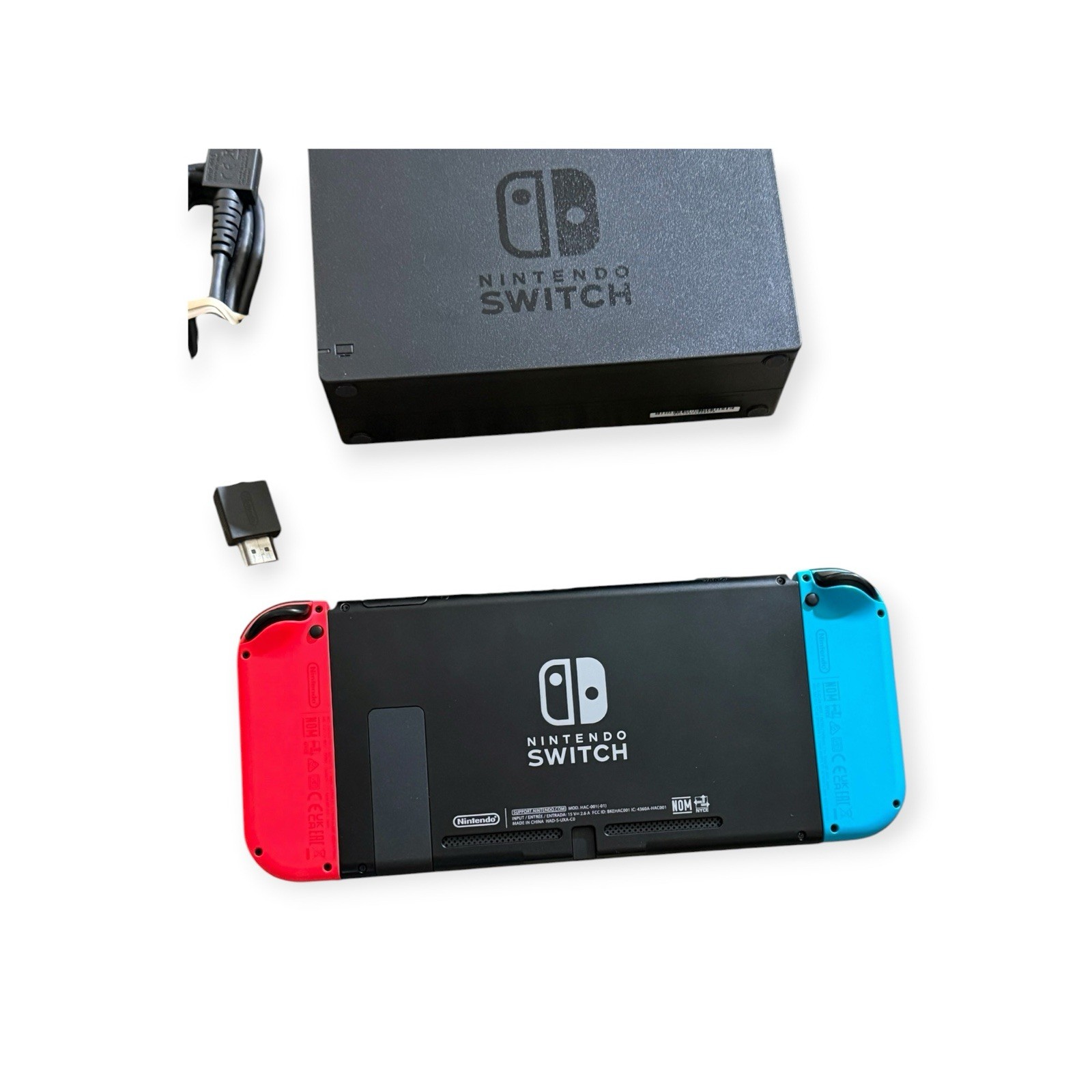 Nintendo Switch 32GB Console Red Blue Joy-Con Dock Charger Bundle With Case