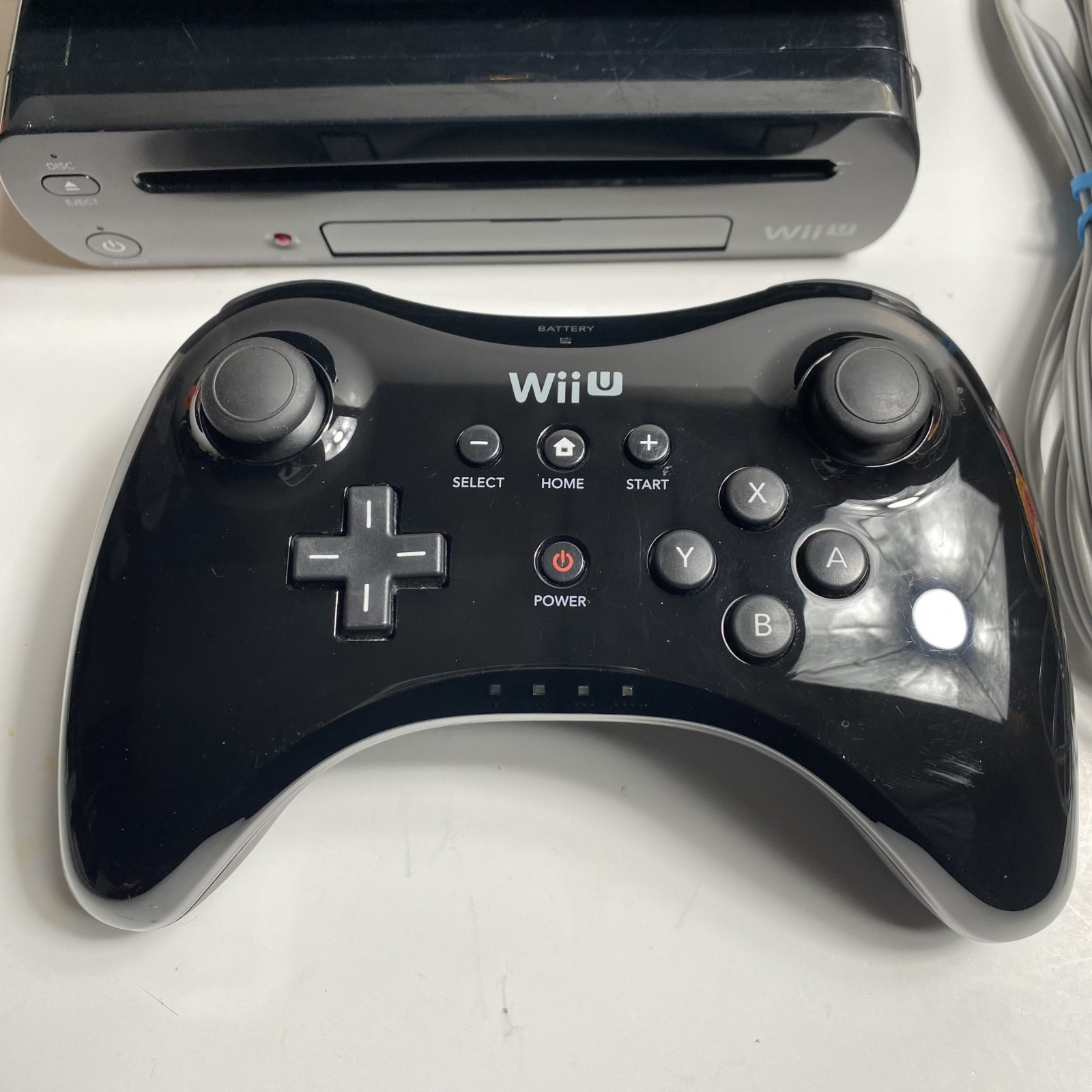 Wii U Console Black 32GB Complete Bundle – w/ Pro Controller & Mario Kart 8