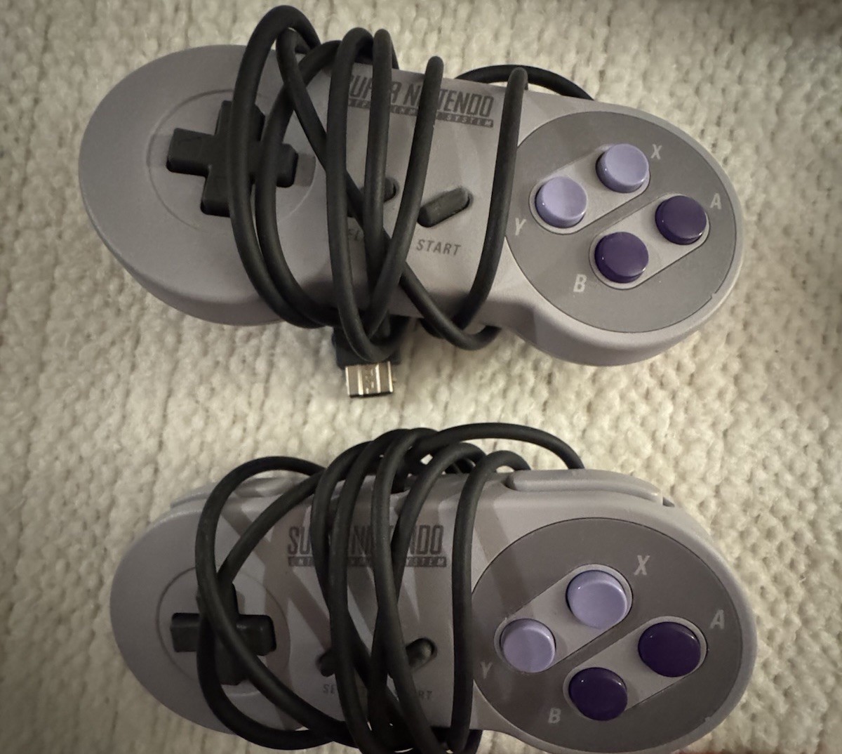 Nintendo Super NES Classic Mini Edition CLV-201 HDMI w/ 4 Controllers