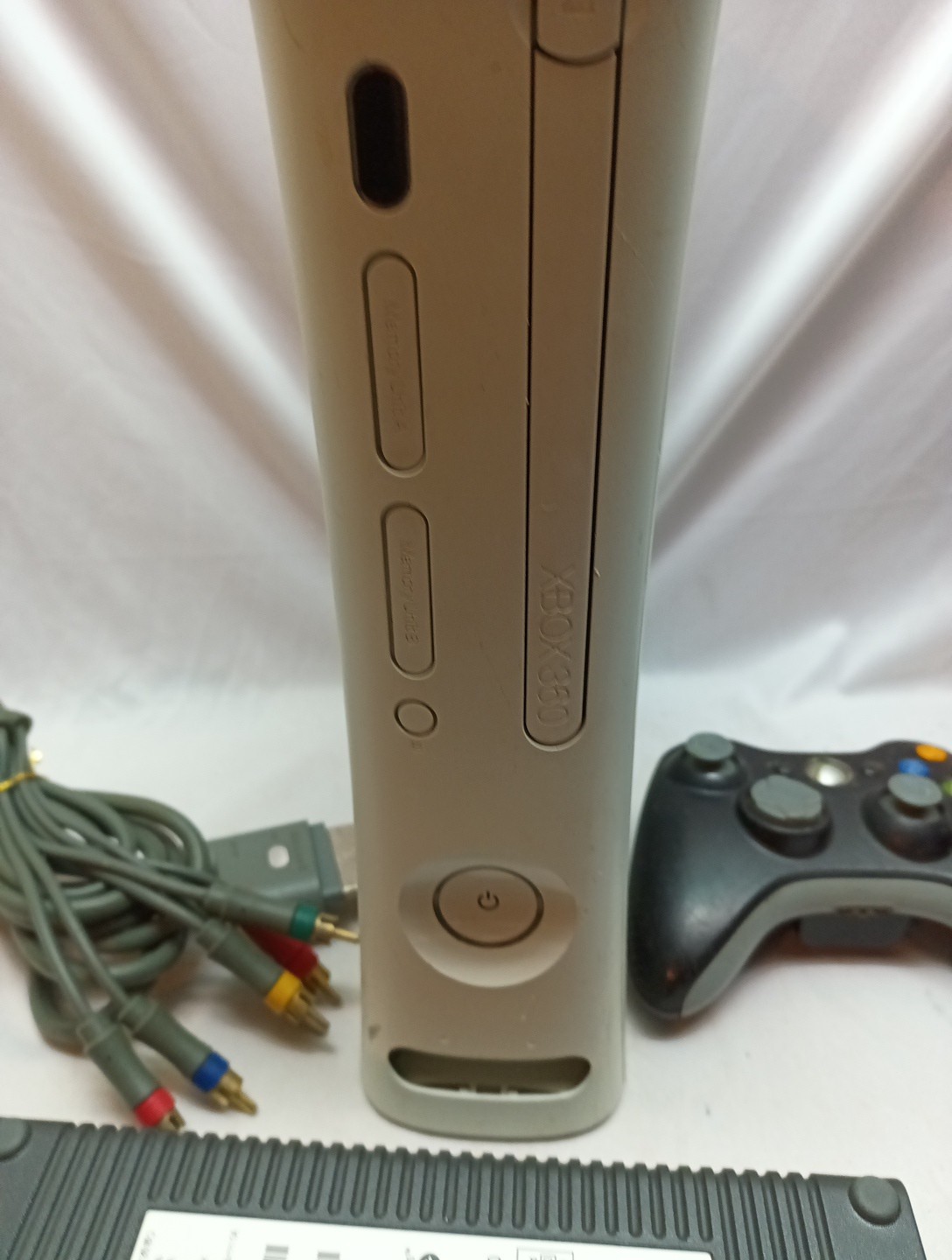X Box 360 Console With Cables And One Controller Tray Works Did Not Hook Up…