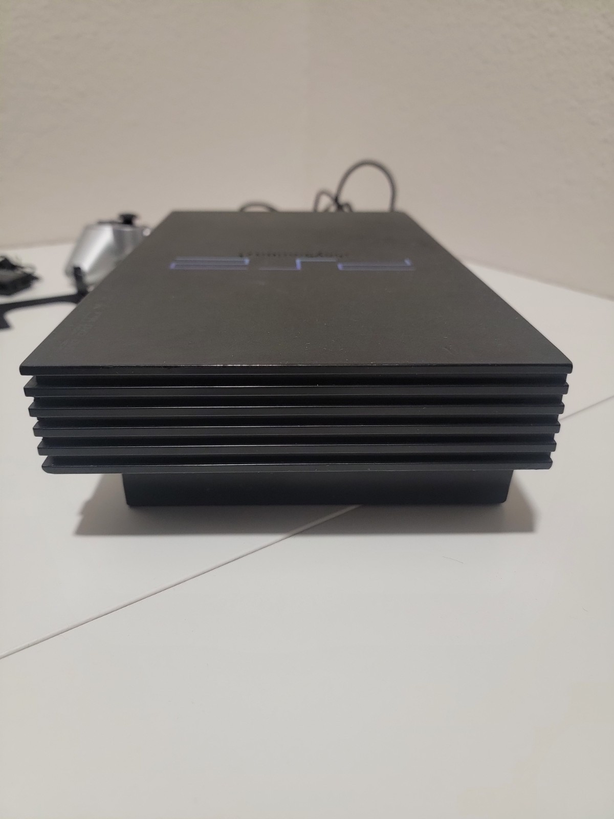 PlayStation 2 SCPH-30001 Bundle