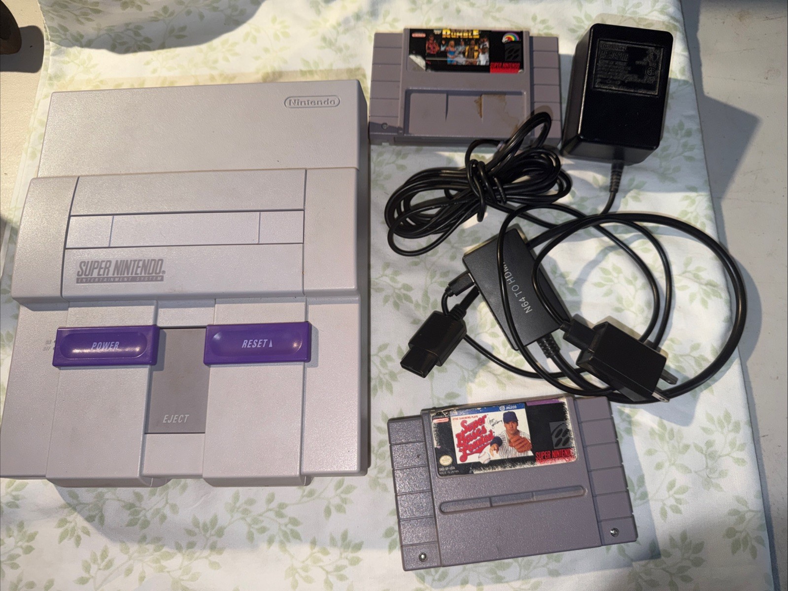 Nintendo SNES Console Clean Gray SNS-001 Tested + Power Cord & HDMI Adapter