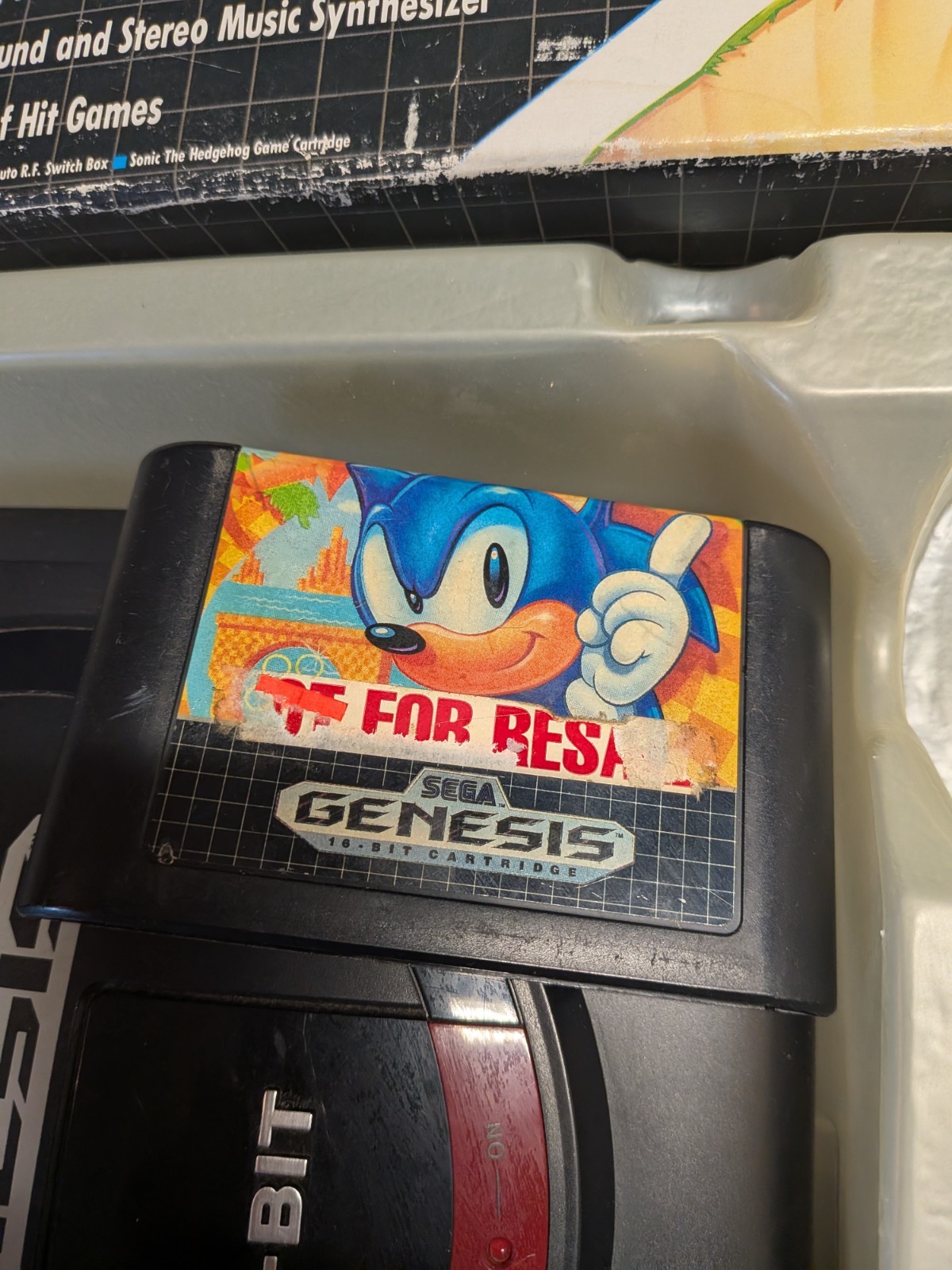 SEGA Genesis 16-Bit Console Model 1 1601 in Box w/ Controller, Cords, & Sonic!