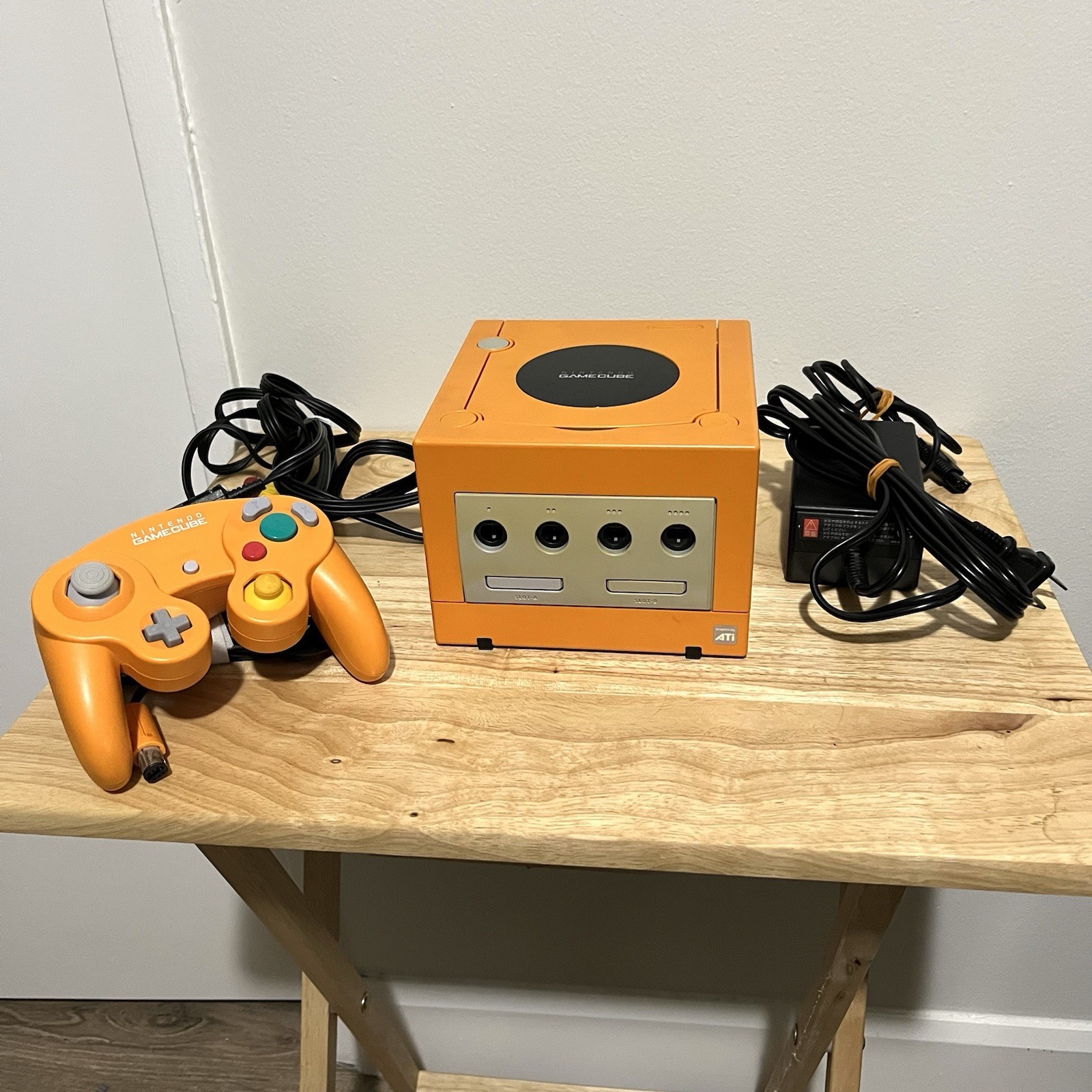 Nintendo Gamecube Console NTSC-J Spice Orange 1 OEM Controller + Cables DOL-001