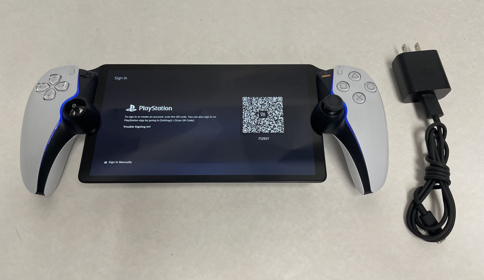 Sony PlayStation 5 PS5 Portal White CFI-Y100