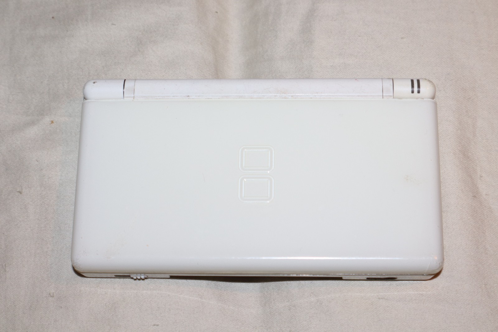 Nintendo DS Lite Handheld Console ONLY- Polar White *READ*