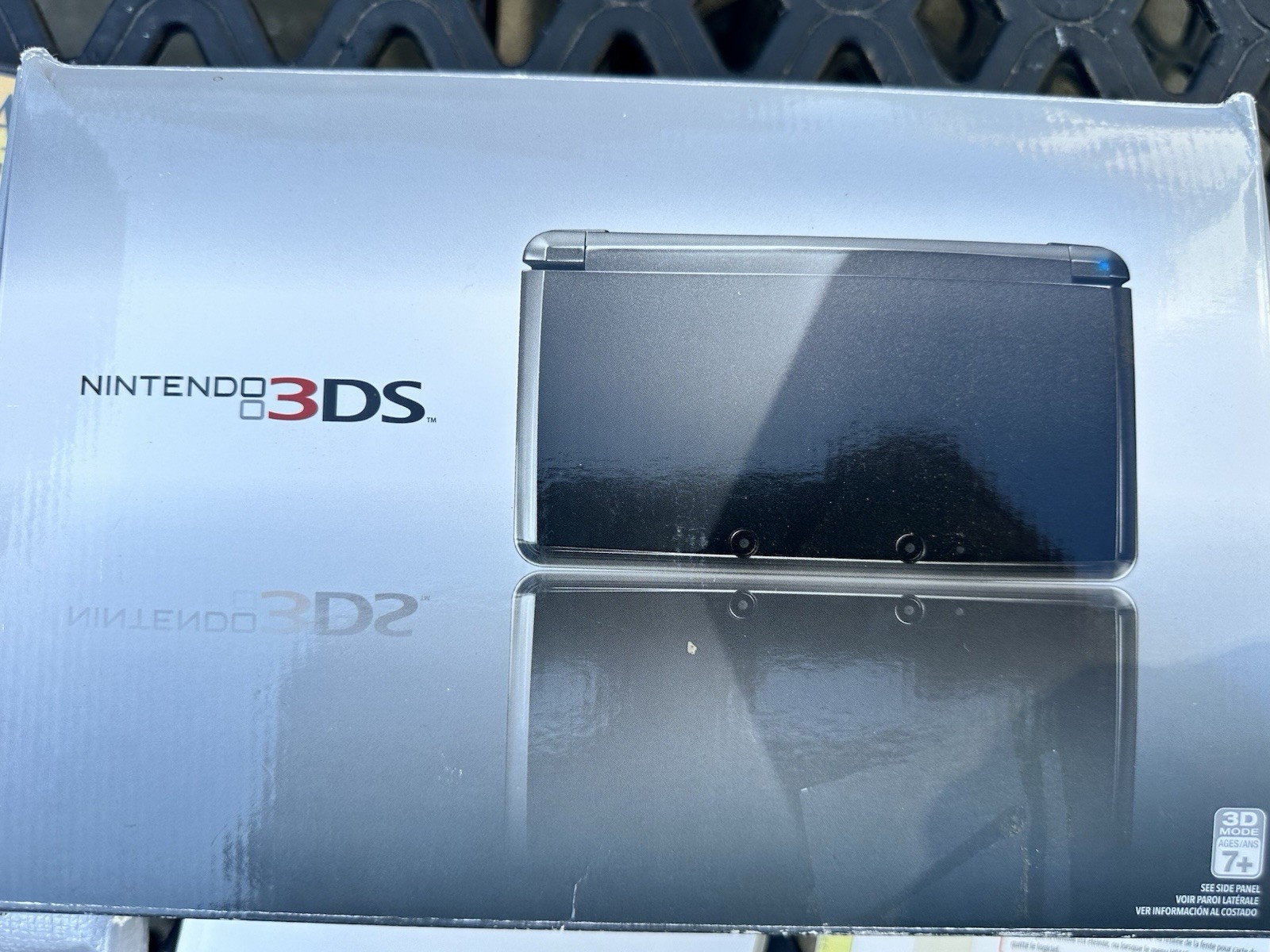 Nintendo 3DS Handheld System Cosmo Black CTR-001 W/ 4 Games, Case, Original Box!