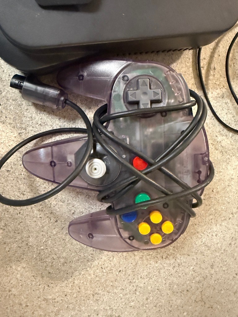 Nintendo 64 N64 Bundle w/ Cords, 2 Controllers & 2 Games – Tested TUROK & STAR W