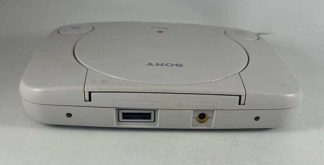 Sony Playstation PSone Console Bundle 2 Controllers 2 Games SCPH-101