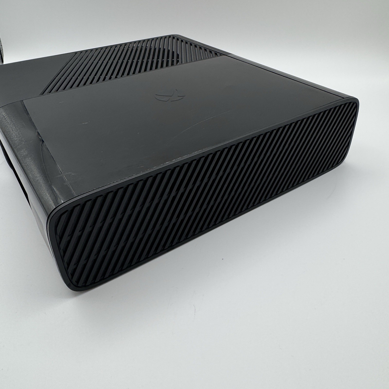 Microsoft Xbox 360 E Console ONLY Model 1538 4GB Black System Tested & Working
