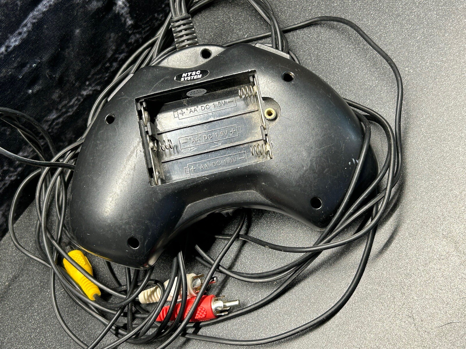 Plug and Play TV NTSC System 25 Games Controller Black