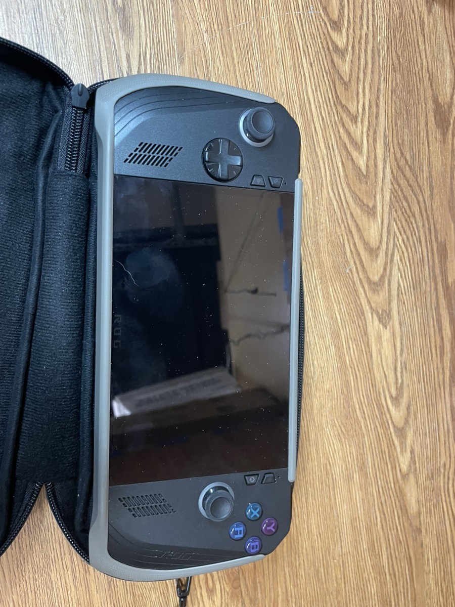 ASUS ROG ALLY X RC72LA (PSJ008728)