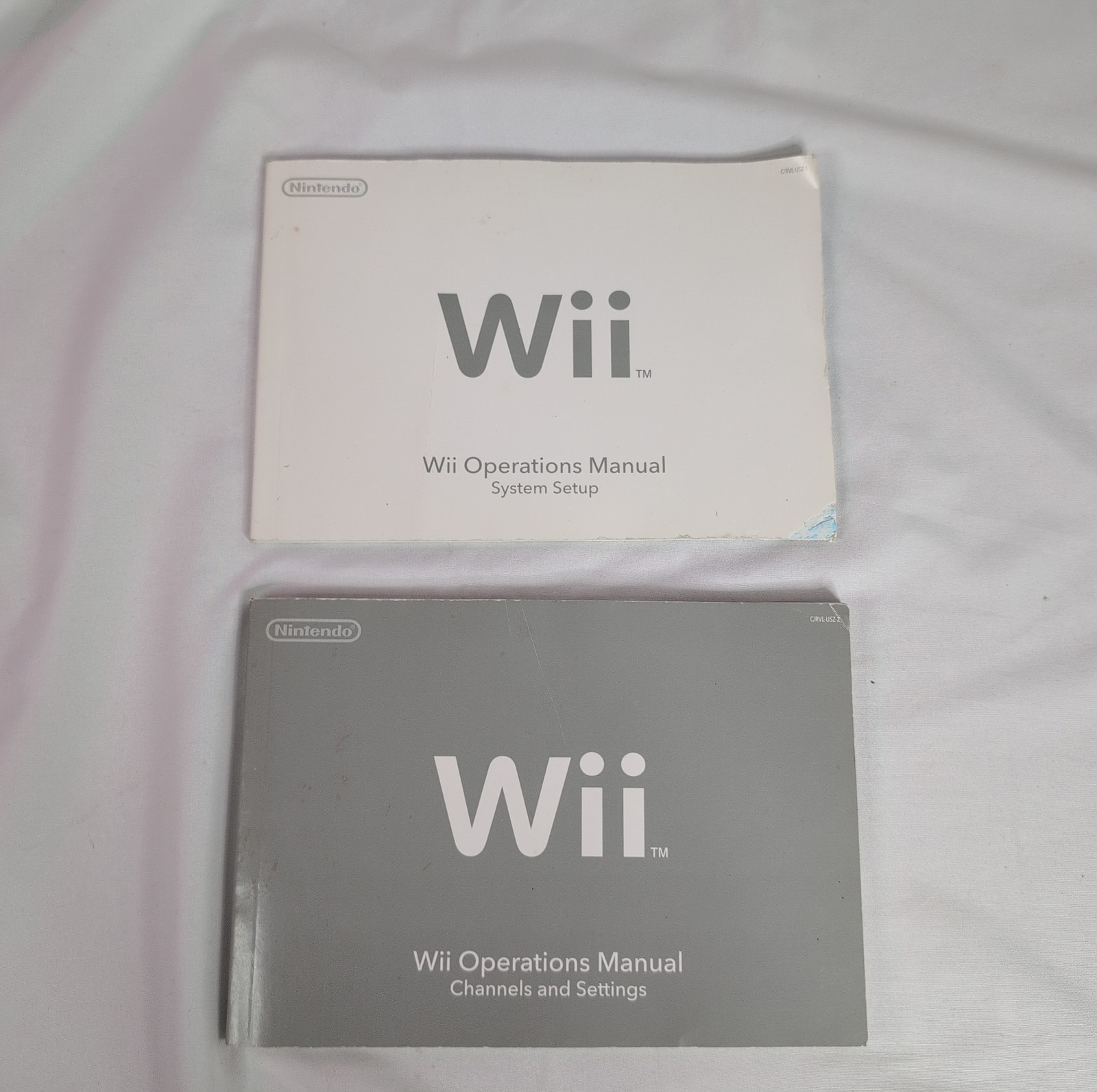 Boxed Nintendo Wii Console Bundle – 6 Games, Controller & Cords + Accessories