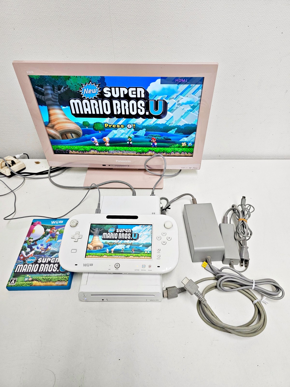 Nintendo Wii U Console White Set 32GB 641 Japan 1 Week to USA