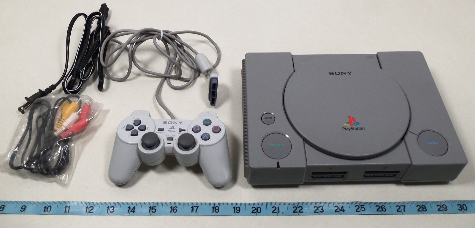 Sony Playstation 1 PS1 SCPH-1001 Game Console with Controller Power Cord & Cable