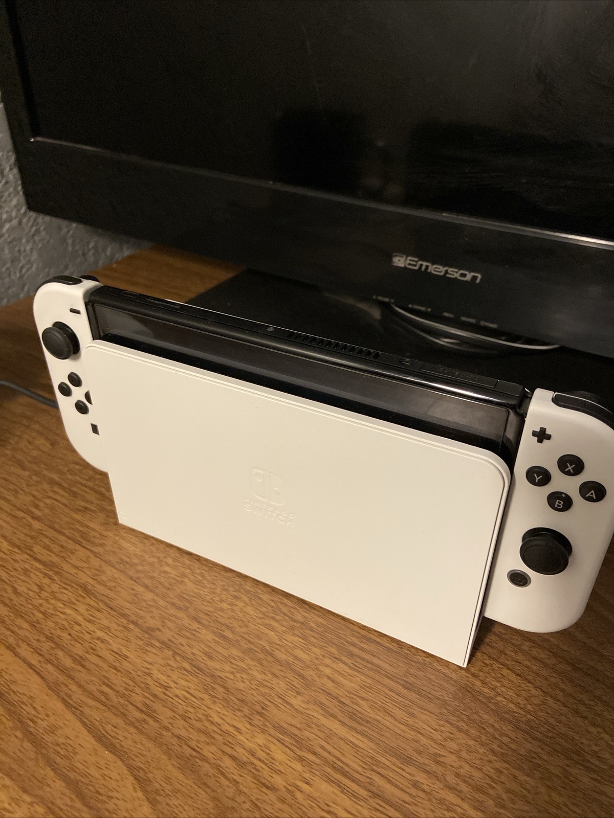 Nintendo Switch OLED Model – 64GB/White (HEGSKAAAA)