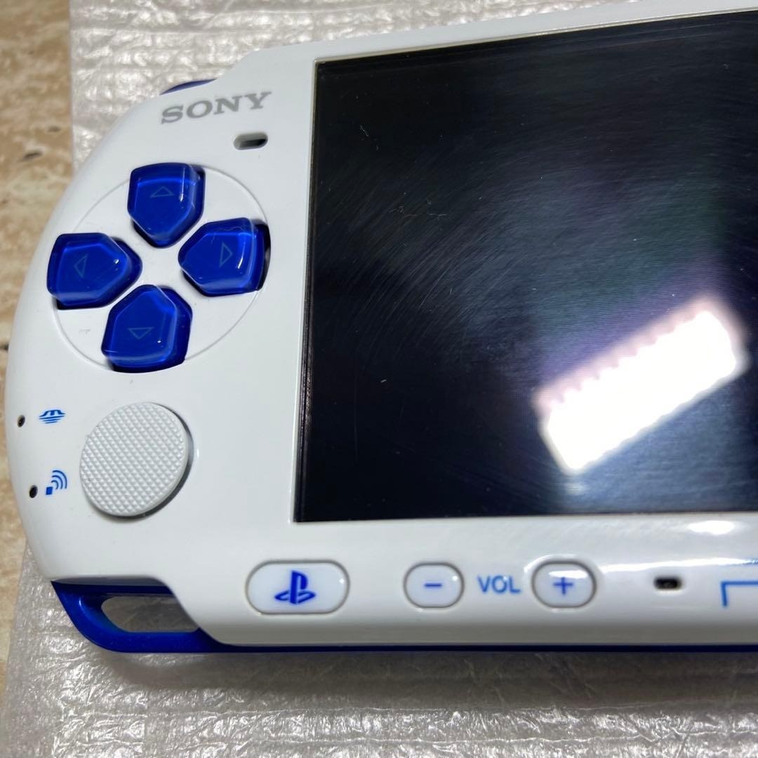 Sony PSP 3000 Value Pack White Blue Complete in Box 6715