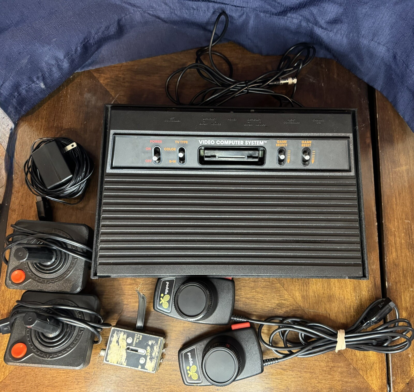 Atari 2600 Console W/ 15 Games Paddles 2 Joysticks RCA RF Connector Storage Case