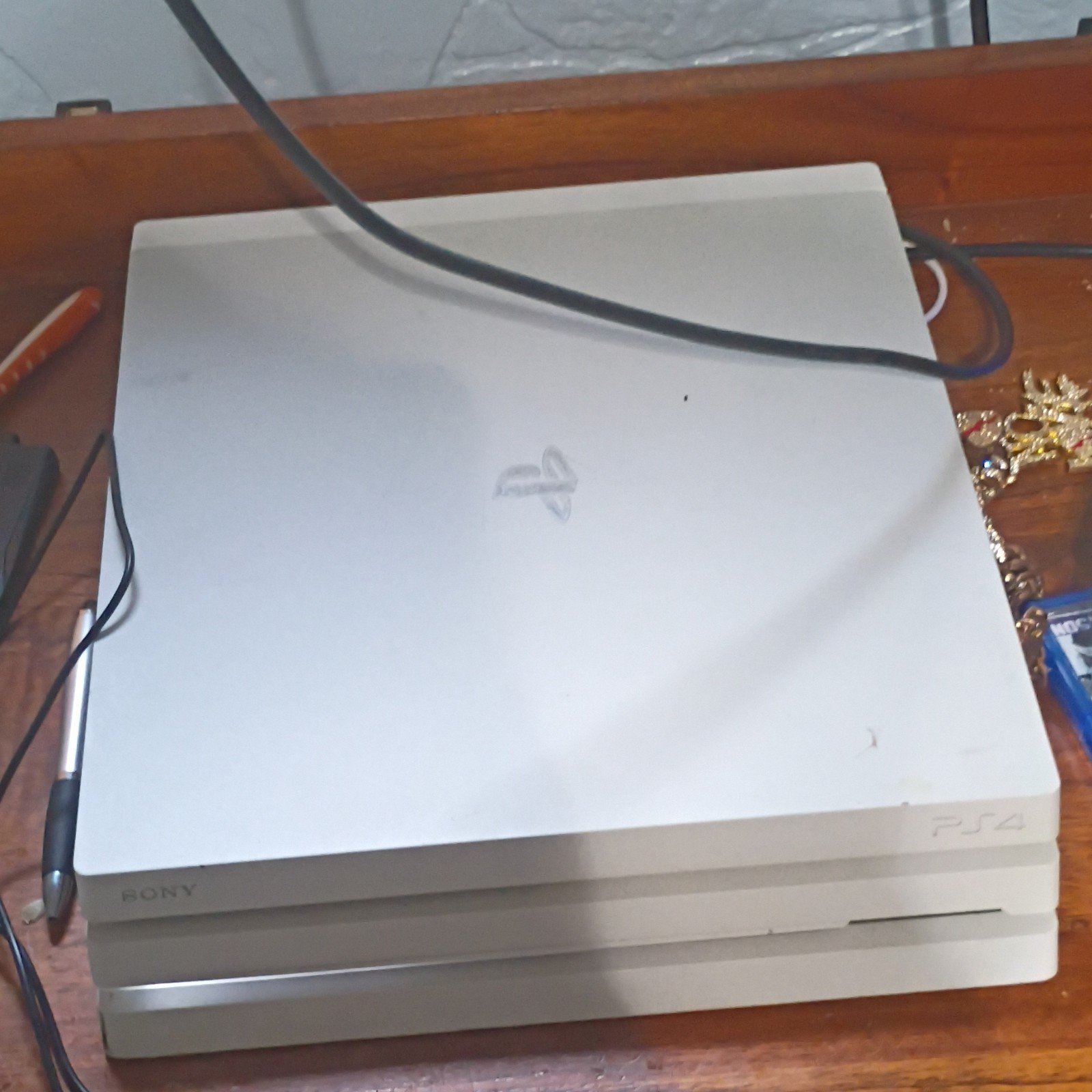 Sony PlayStation 4 Pro 1TB White Console 4K UHD Blu-Ray Compatible CUH-7000