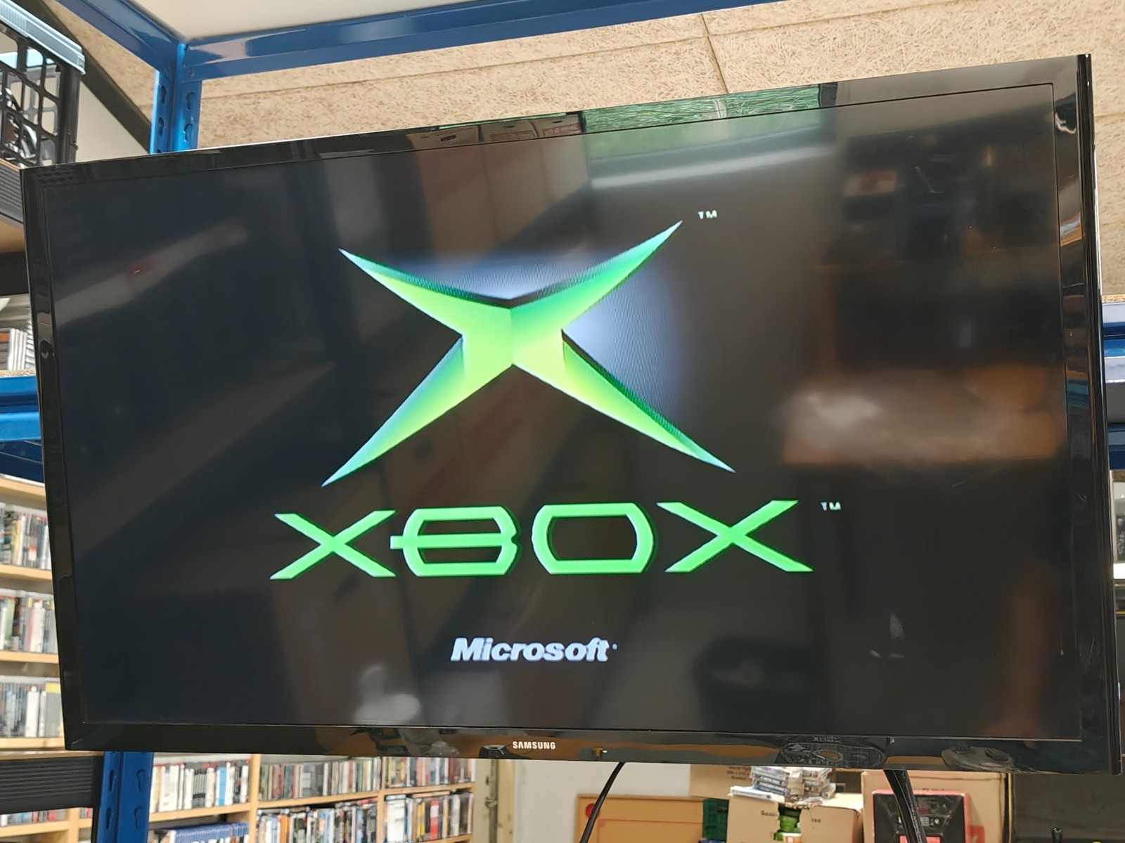 Microsoft Xbox Crystal MSN Colorful Edition (PAL) – SUPER RARE – ONLY 2 known !