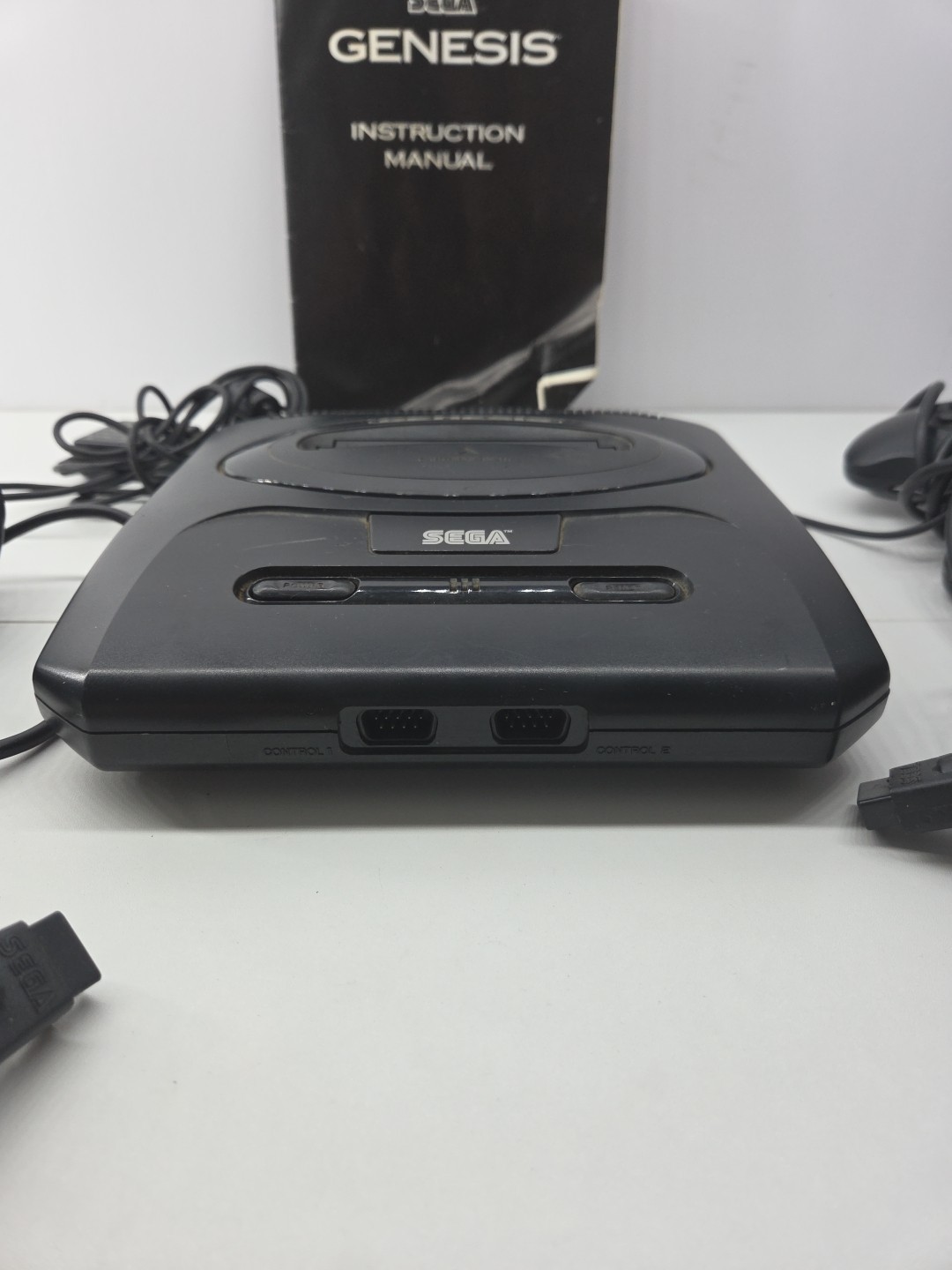 Sega MK-1631 Genesis 1 Console Complete System. All Original – Box Included