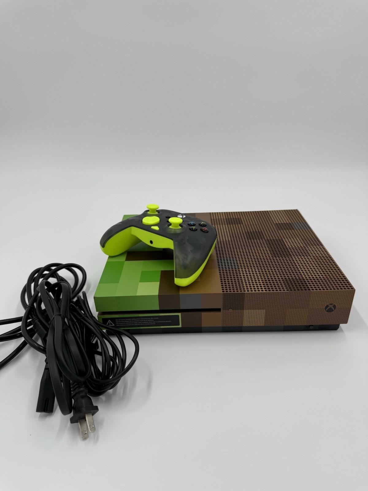 Microsoft Xbox One S Minecraft Limited Edition Bundle 1TB Green & Brown Console
