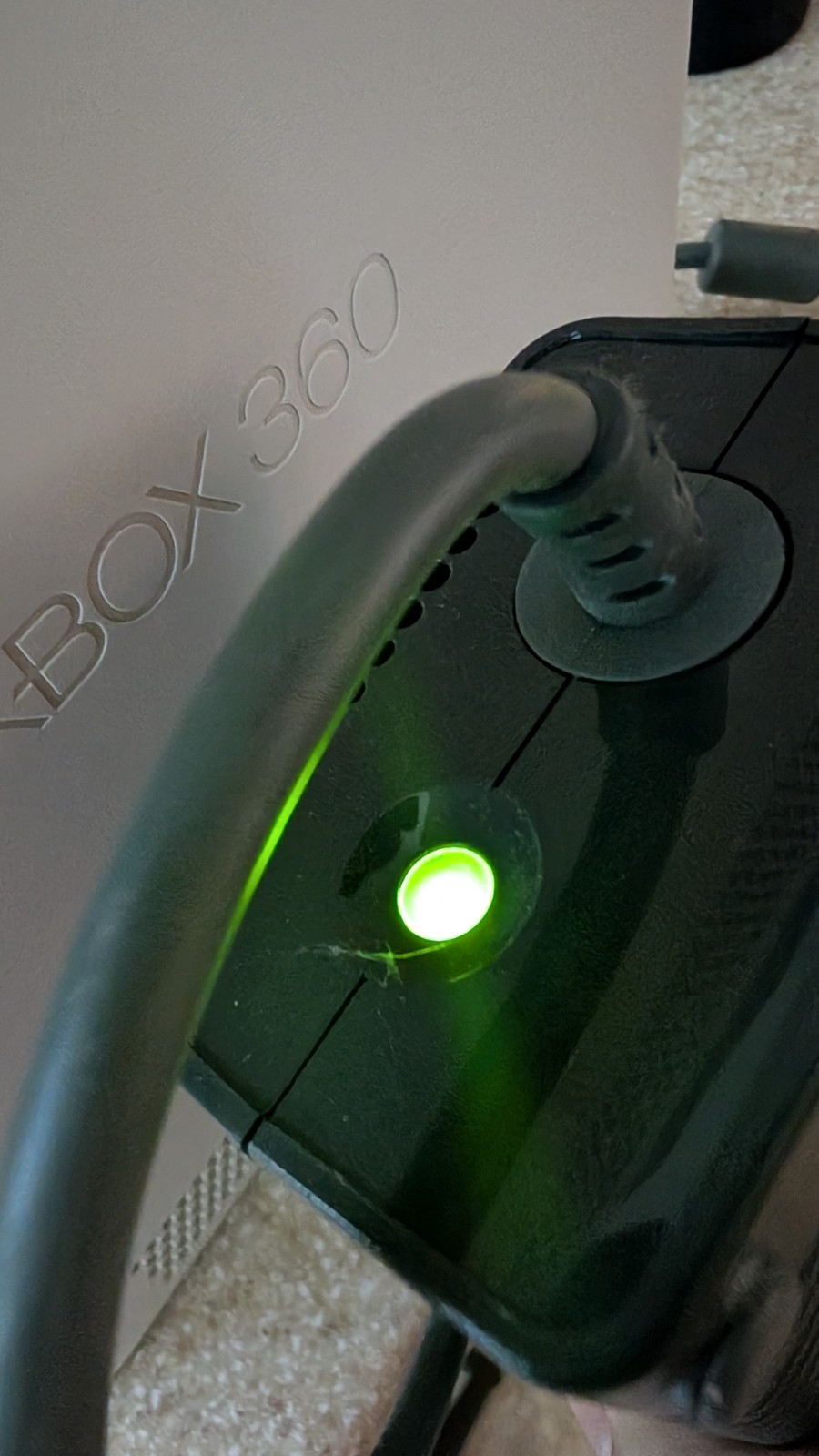Xbox 360 Pro 60GB Bundle W/ 2 Wireless Controllers Original Box – Clean/Working