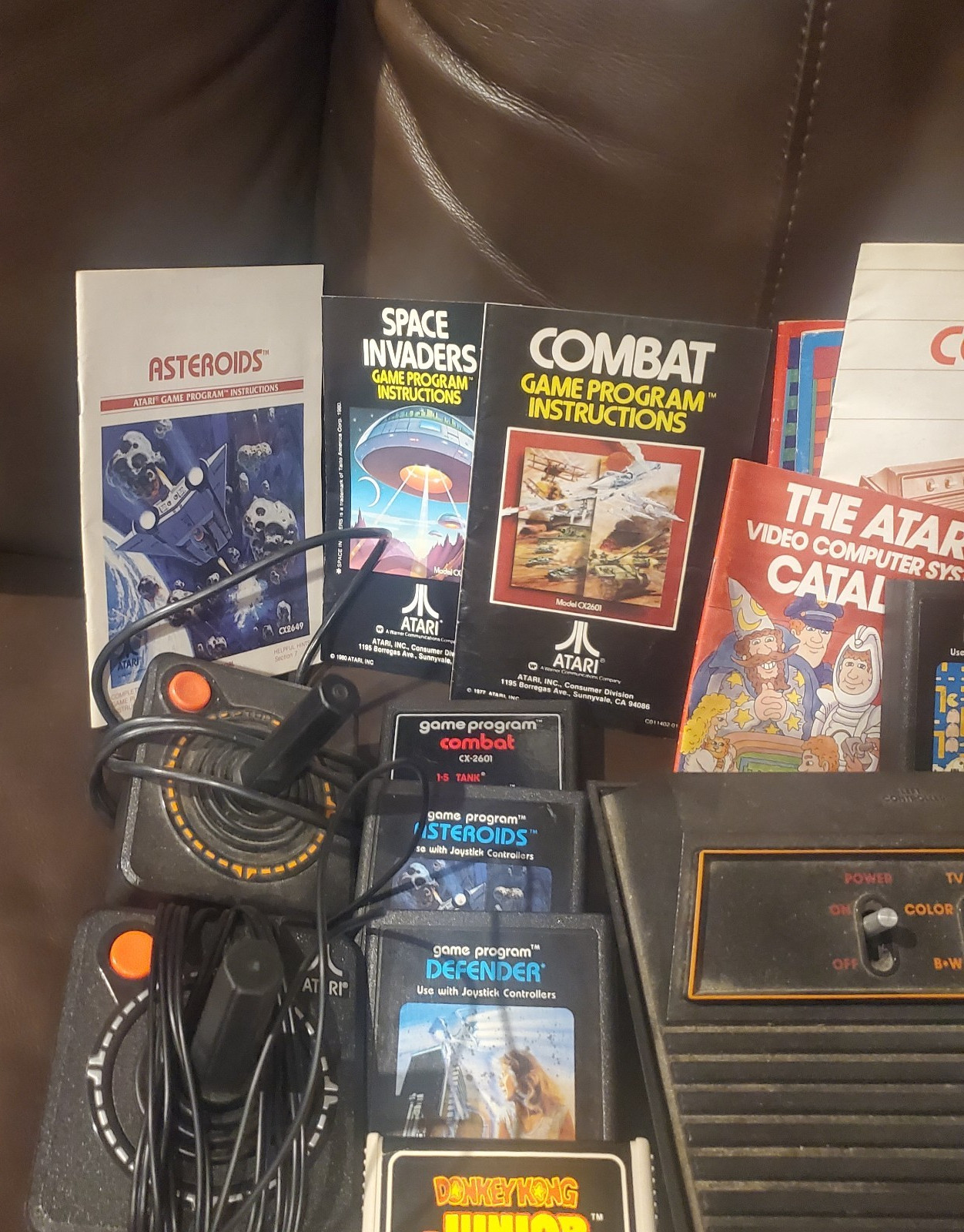 Atari 2600 Console 4Joystick, 2 paddle & 9 Game Bundle – used but stored well