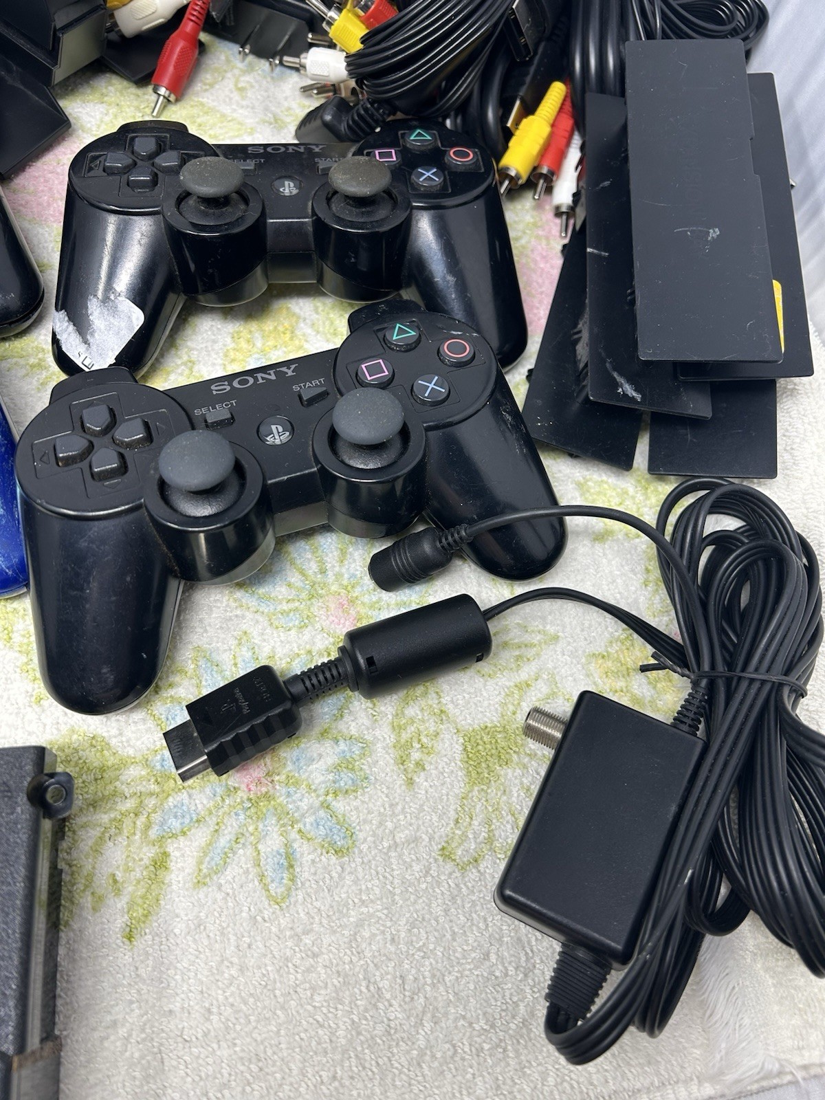 Lot Bundle PS,ps2 Cords,Controllers PS2 OEM A/V Cable Power Supply OEM 3rd Party