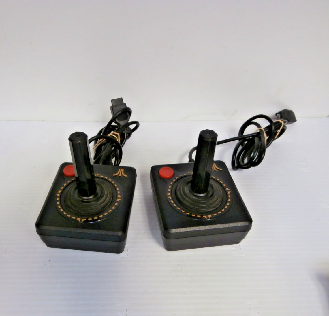 Atari Flashback 4 Retro Game Console 2 Controllers Electronic Games Tested Works