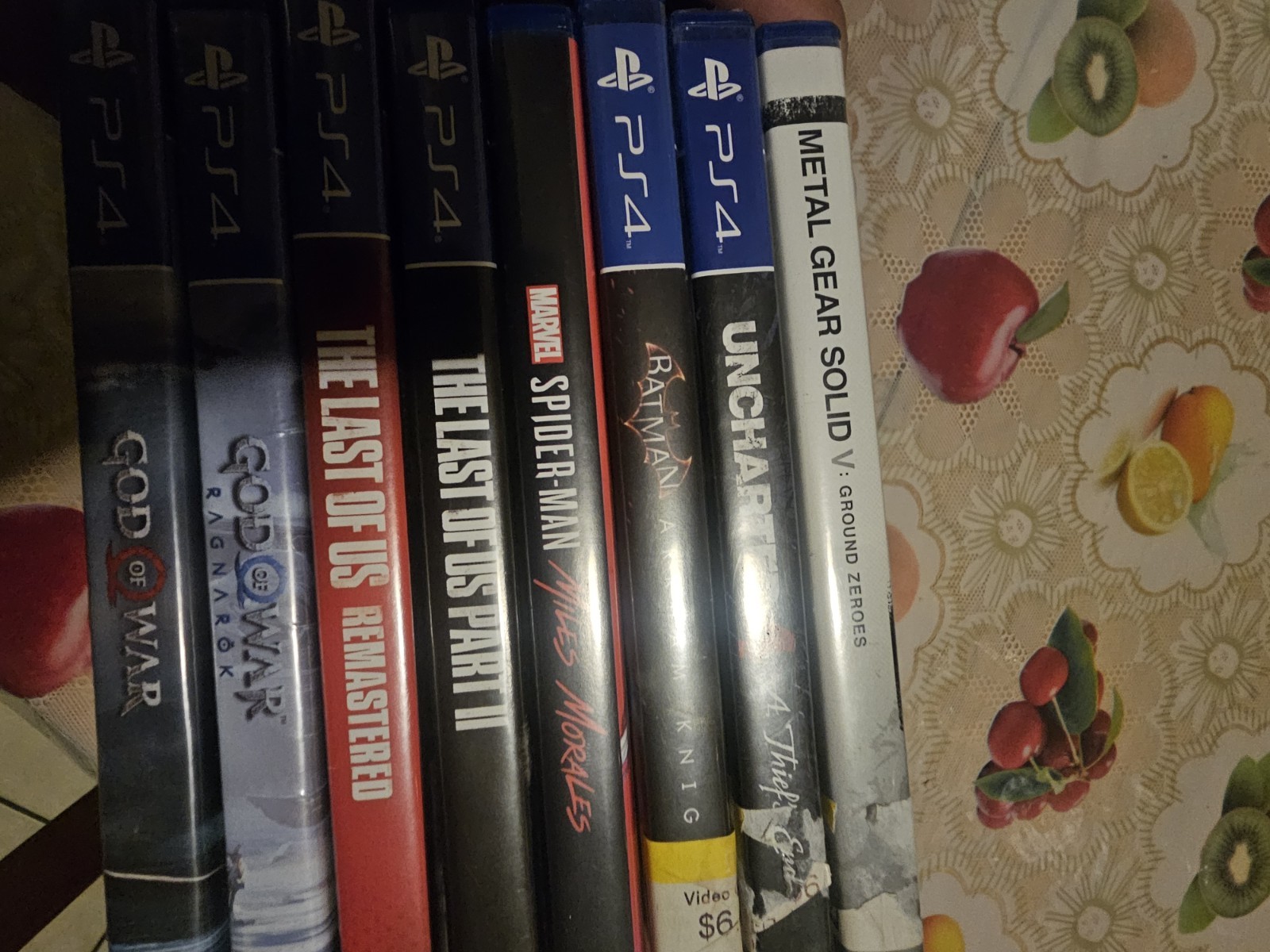 Sony PlayStation 4 500GB Gaming Console – Black (CUH-1001A) 200$ or best offer