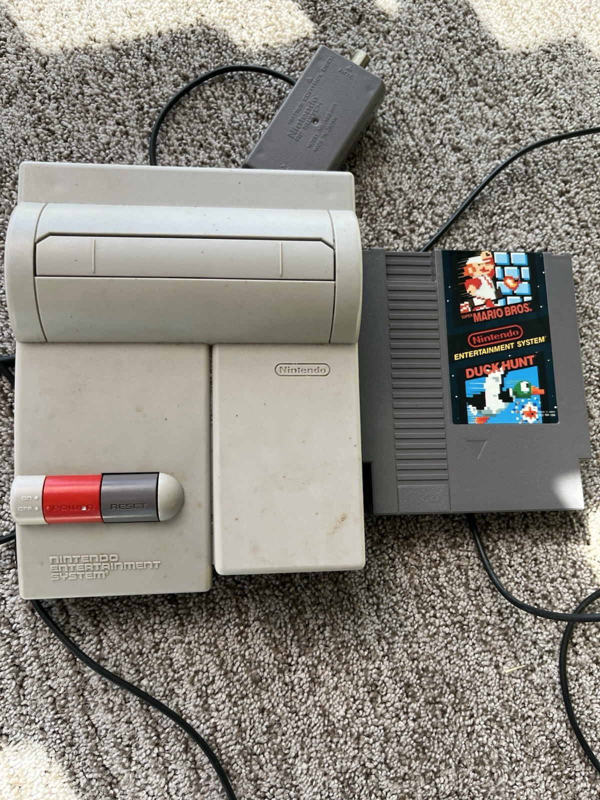 Nintendo NES Top Loader Console HVC101 OEM Authentic Tested Works W/ Game & RF