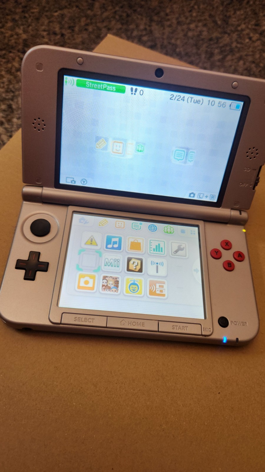 Nintendo 3DS XL NES Edition