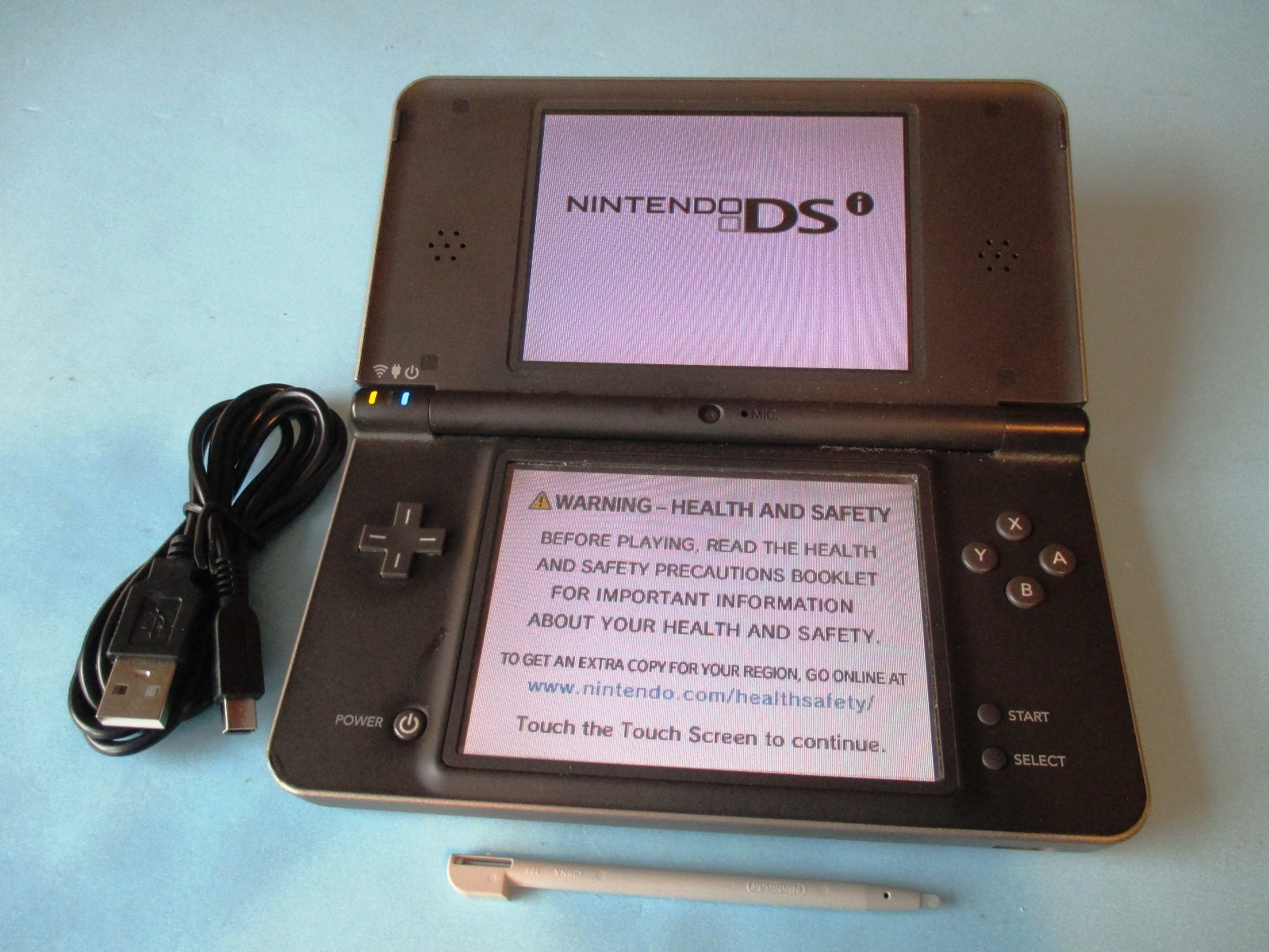 Nintendo DSi XL Bronze System w/Charger FREE Shipping!