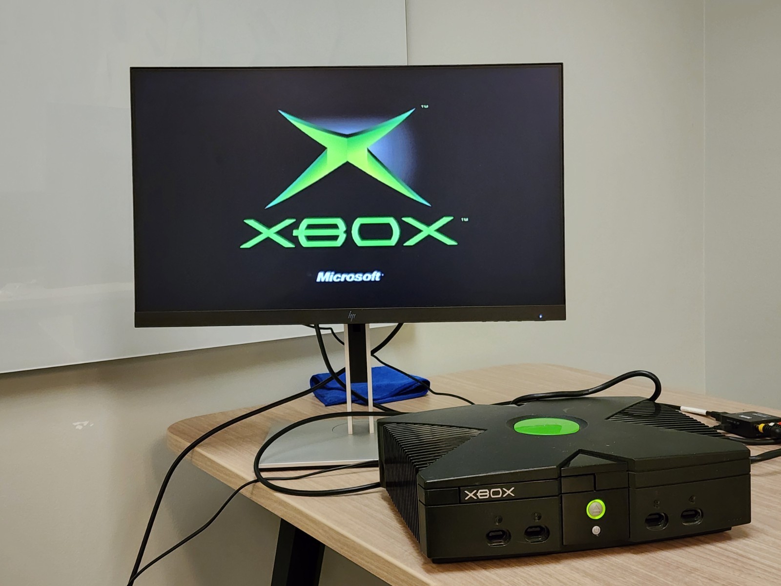 Microsoft Xbox Launch Edition 8GB Home Console – Black