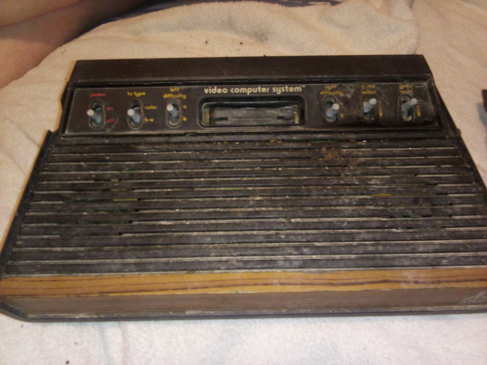 Atari 2600 Video Game Console