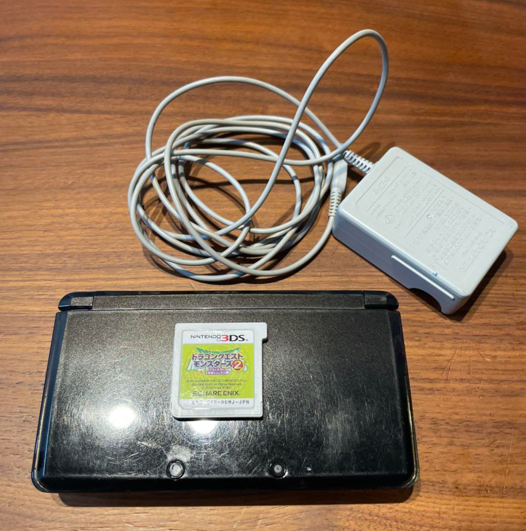 Nintendo 3DS 2GB Handheld System – Cosmo Black with charger tested
