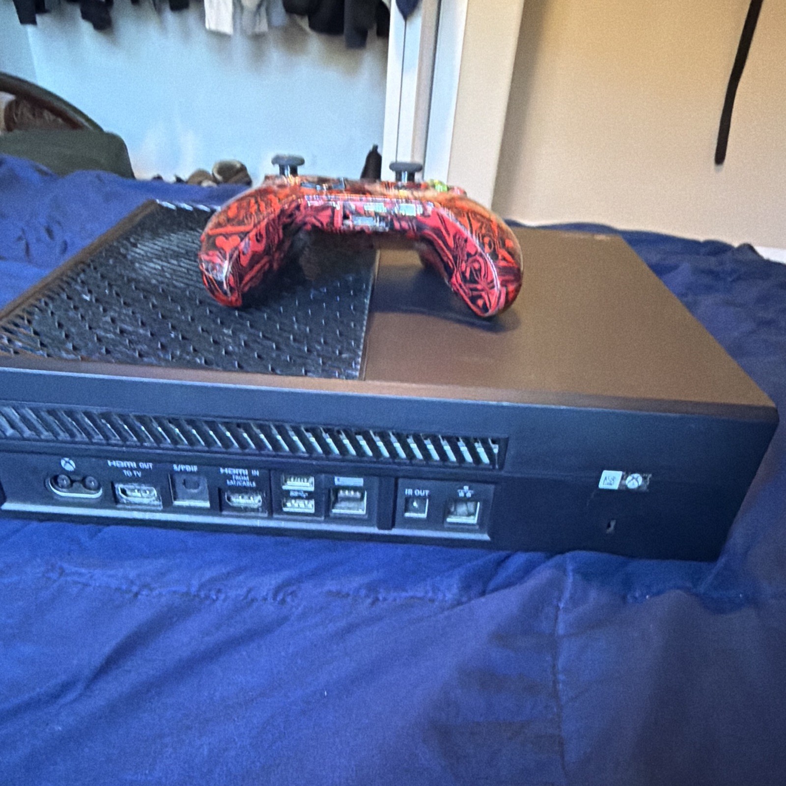 Microsoft Xbox One 500GB Black Console 1080p w/ Controller, Power & HDMI