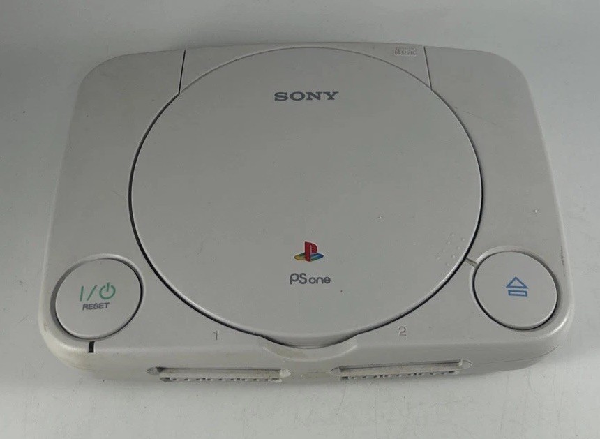 Sony Playstation PSone Console Bundle 2 Controllers 2 Games SCPH-101
