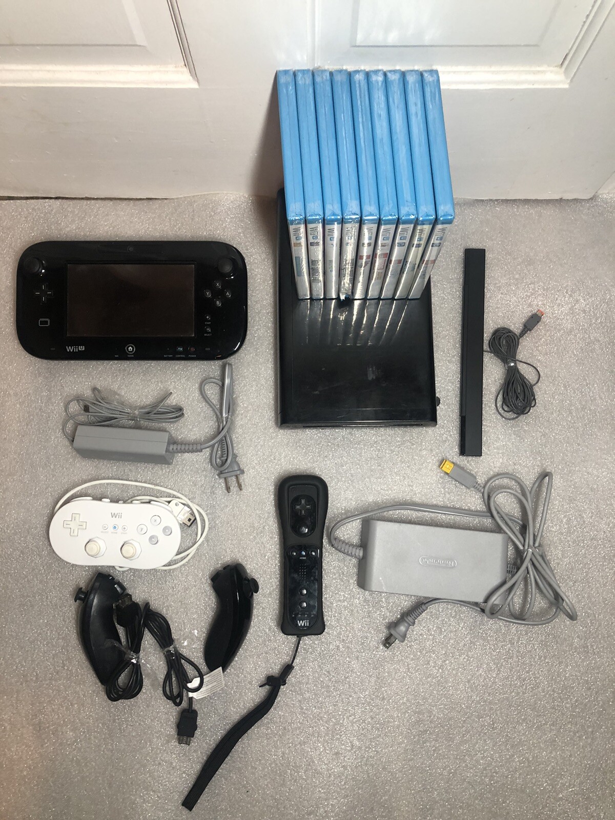 Nintendo Wii U Console 32GB Bundle & Pre-Installed Games & 9 Sealed Games Tested