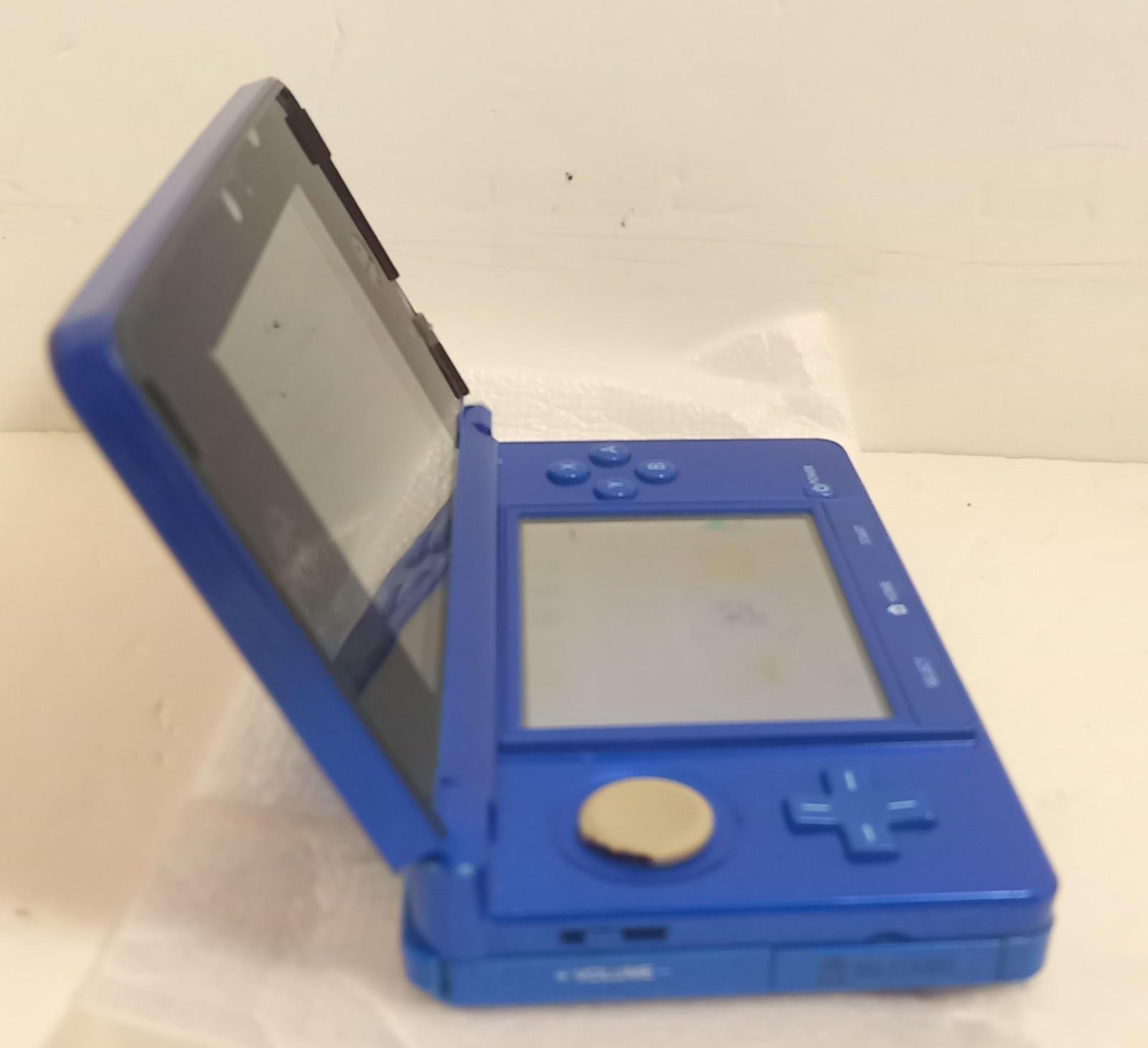 Nintendo 3DS Game Console Covalt Blue color W/ Charger Box Instruction SD card