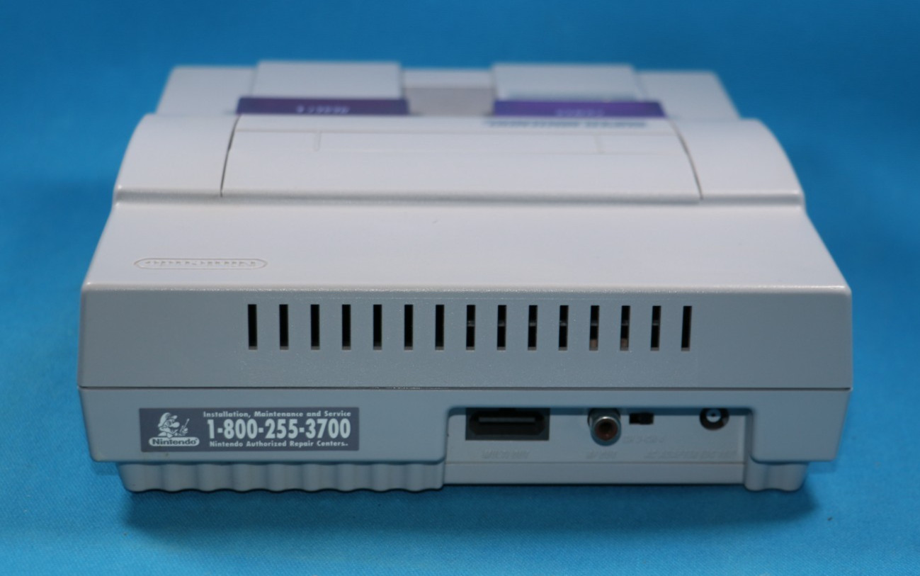 Super Nintendo Entertainment System SNES GAME Console SNS-001 BUNDLE 1 YR WTY VG