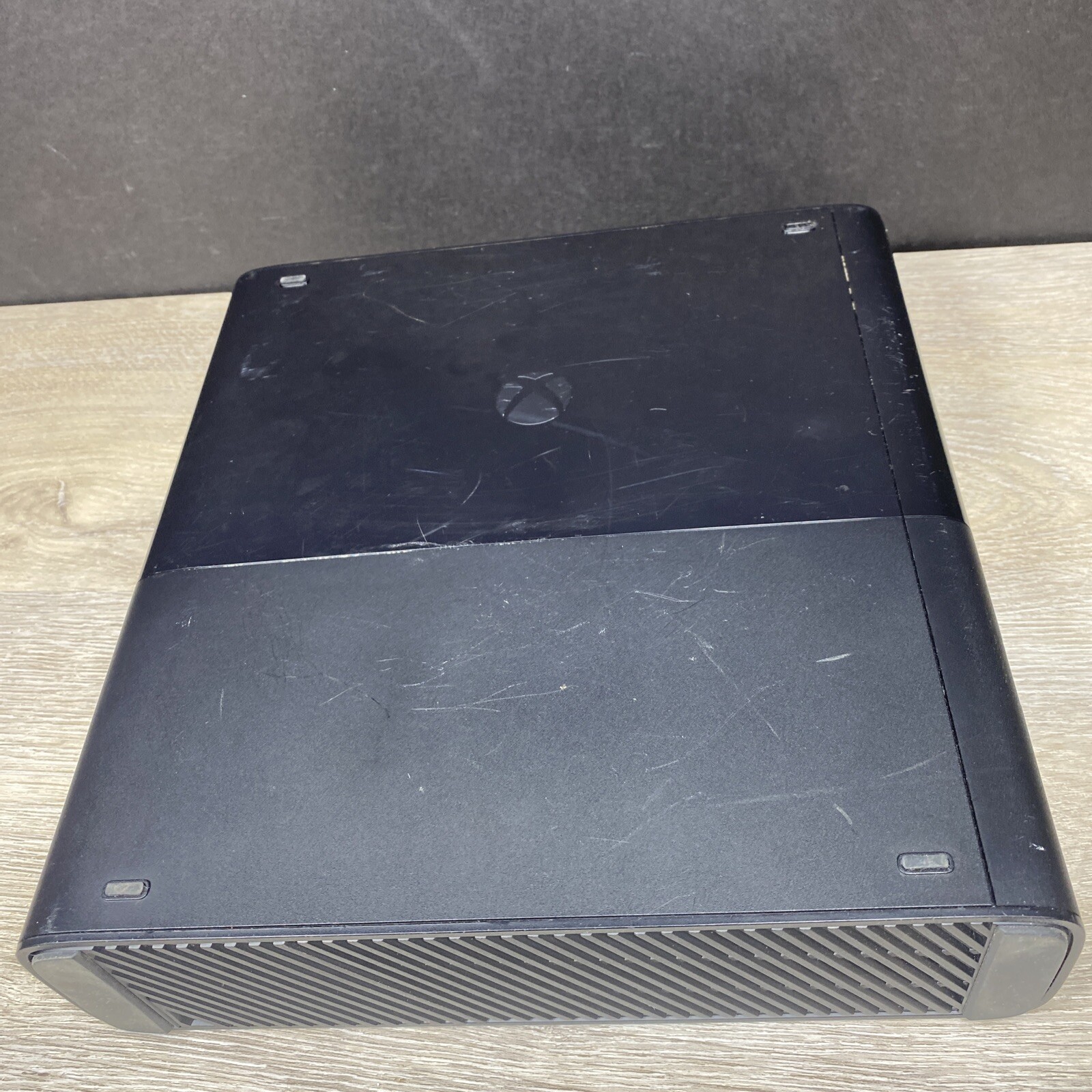 Xbox 360 E 1538 Console 4GB Bundle – Kinect OEM Controller 4 Games 20GB HD
