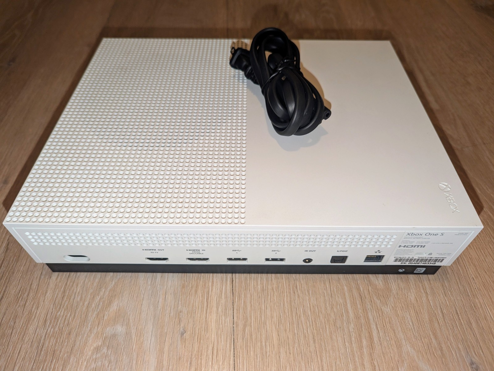 Xbox One S – Boots but unstable – suspected failing hard drive – for Repair